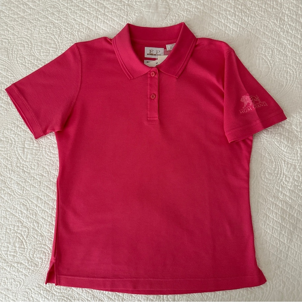 NWT EP Pro MGM Grand Las Vegas Strawberry Dark Pink Polo Golf Shirt Women’s S